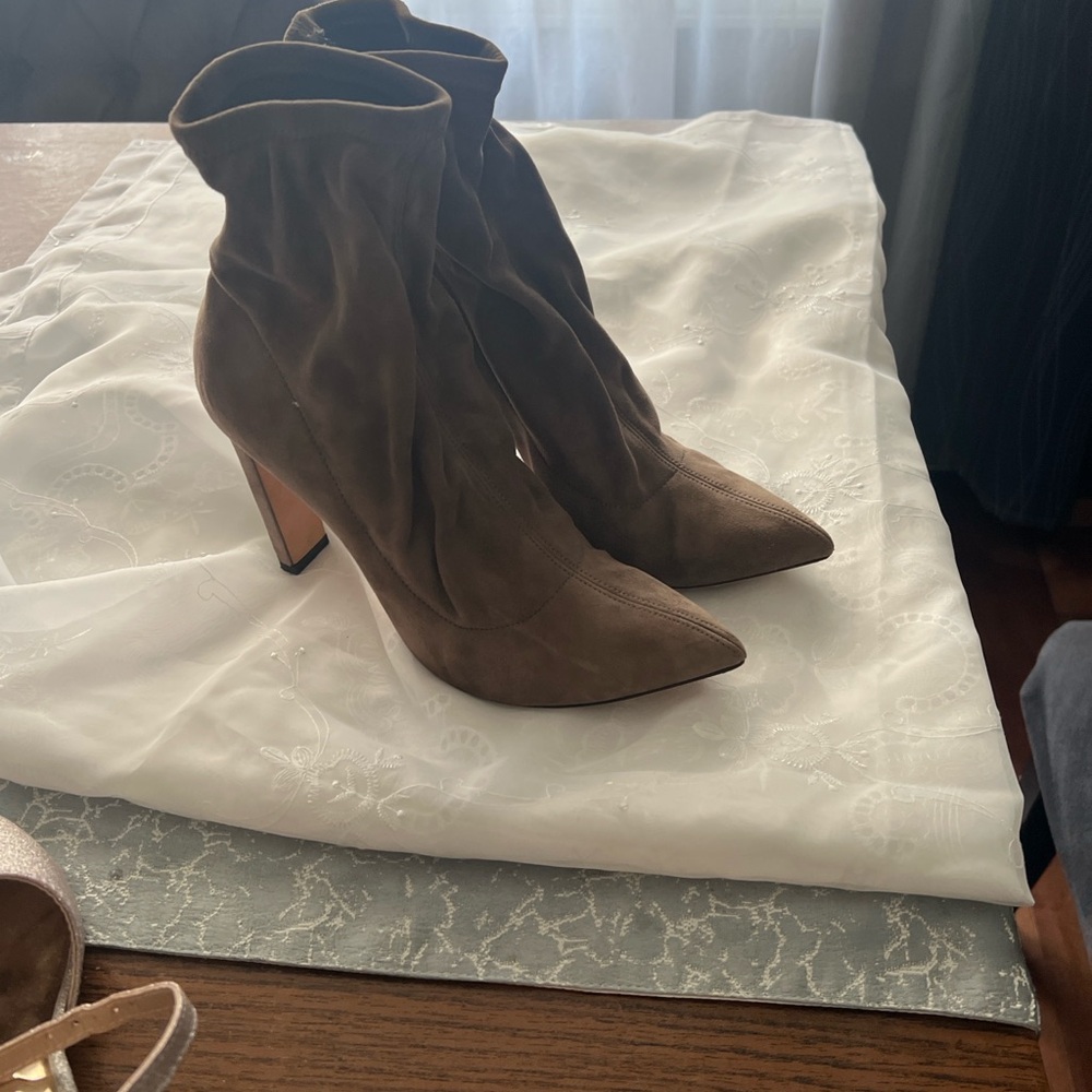 Jimmy Choo  Brown Suede Women's Ankle sock Boots size 39